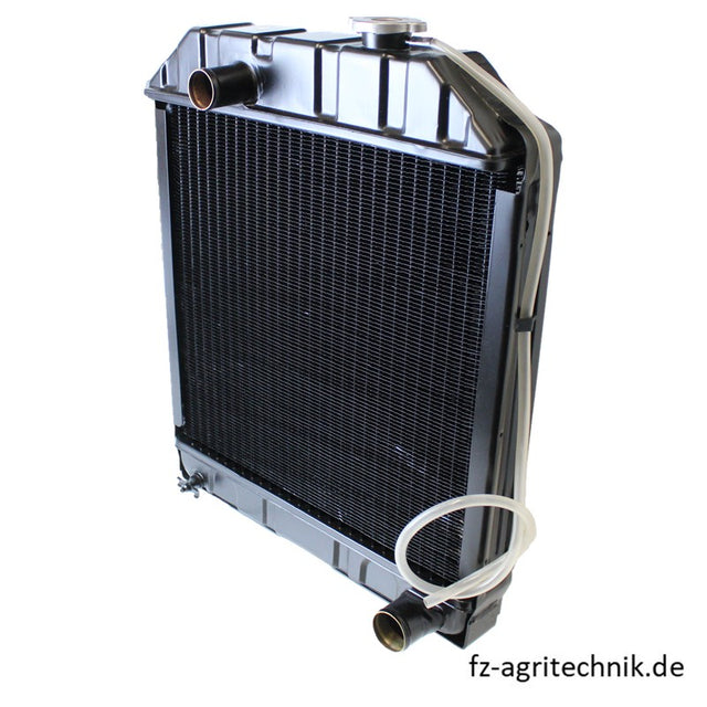 Kühler 81875325 zu Traktor Ford